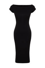 Black Boat Neck Body Fit Cotton Flexible Knitted Midi Pencil Dress Twoss24el00021