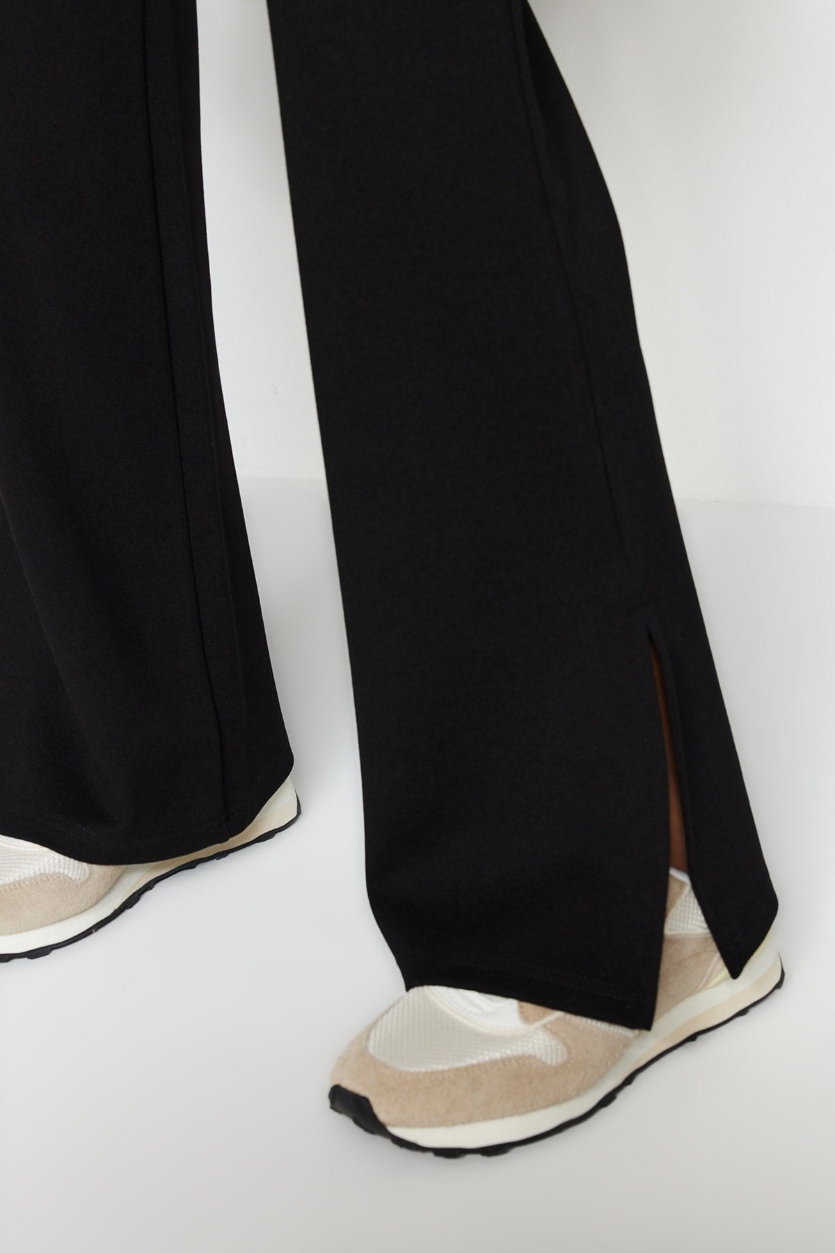 Black Sides Slit Flare/spanish Leg High Waist Knit Pants Twoss23pl00134