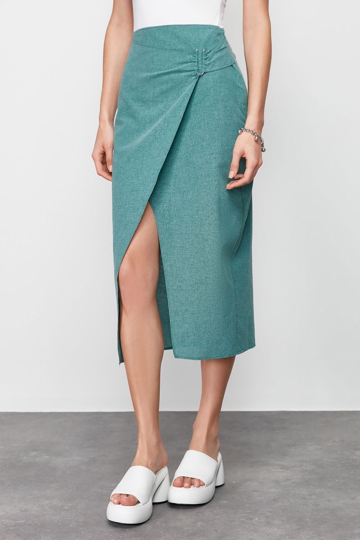 Green Linen Look Buckle Detailed Double-breasted Closure Midi Woven Skirt Twoss24et00130