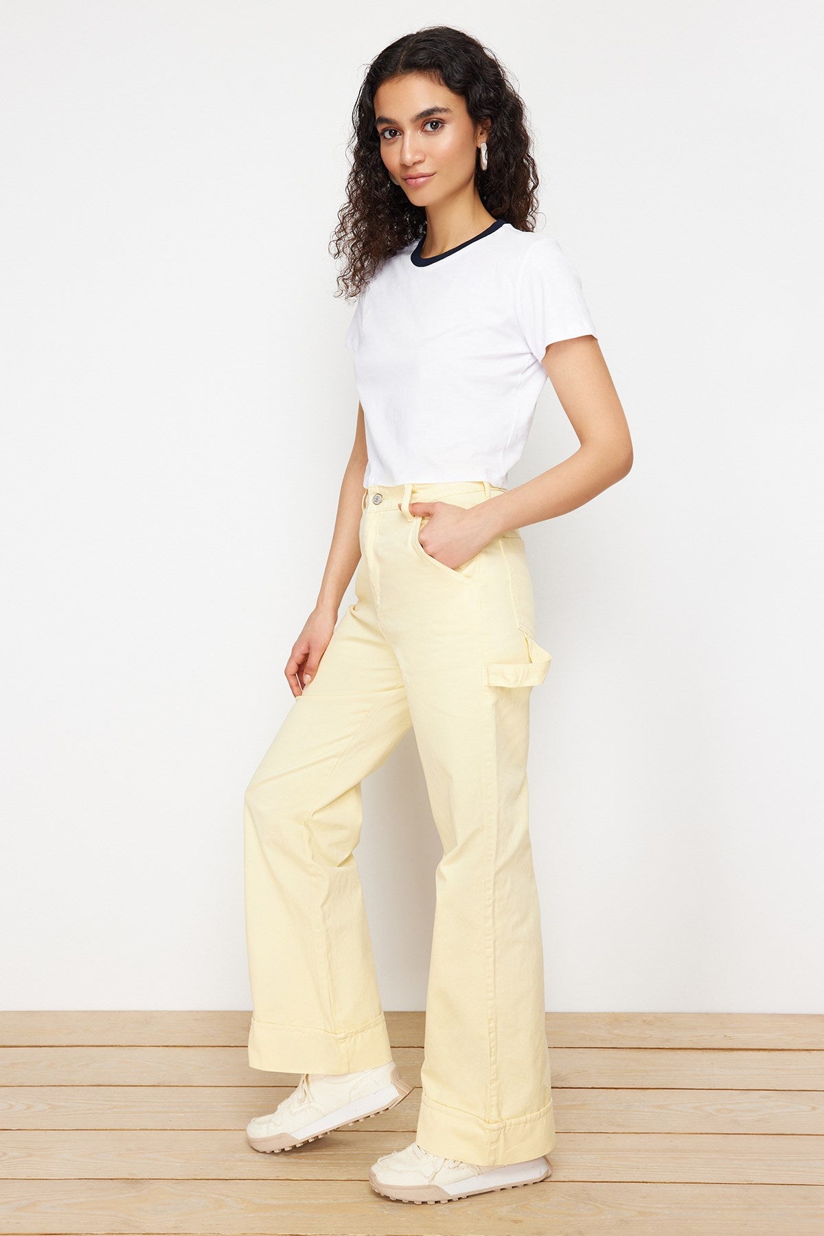 Yellow More Sustainable Carpenter Detailed High Waist Wide Leg Jeans Twoss24je00231