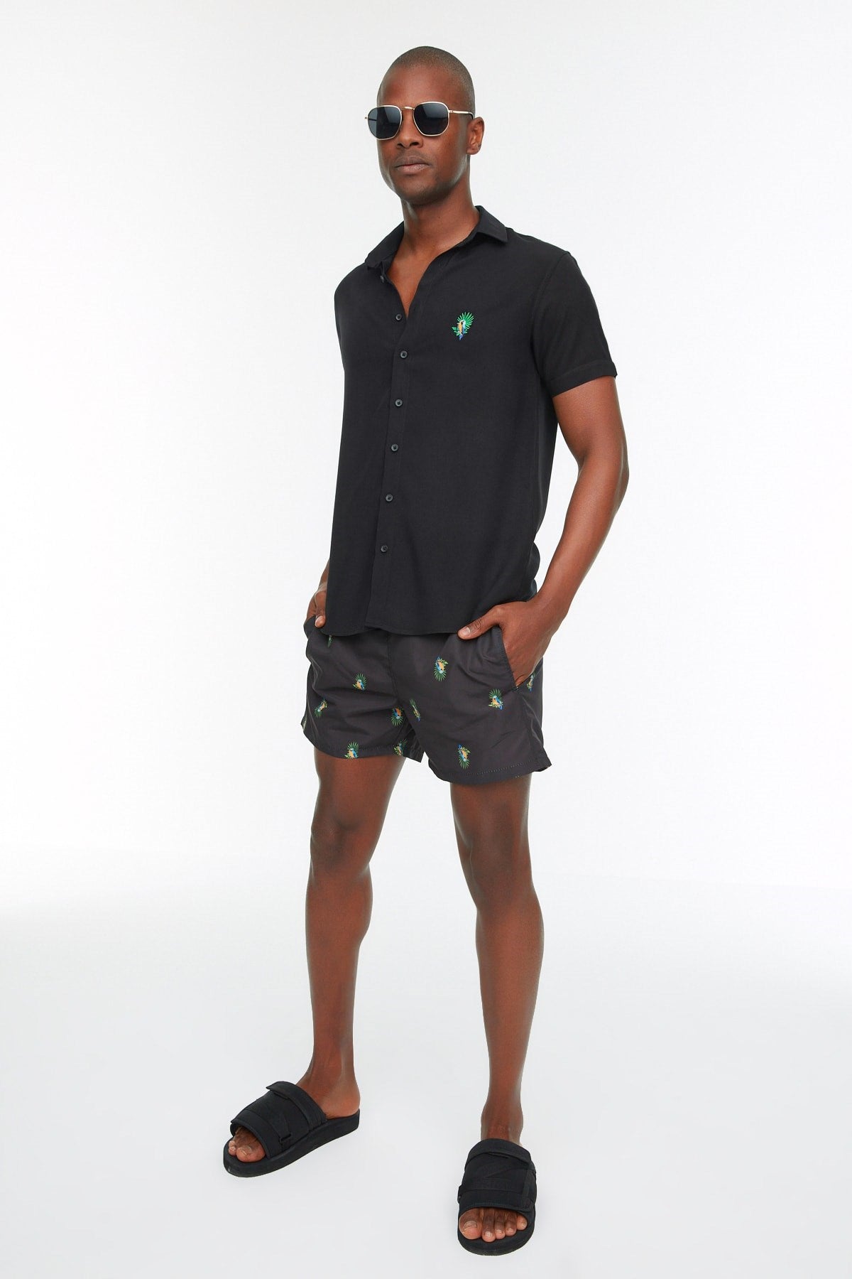 Black Mens Short Length Tropical Swimsuit Marine Shorts Tmnss22ds0003