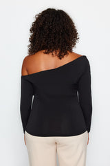 Black Asymmetric Collar Knitted Plus Size Blouse Tbbaw24af00032