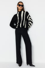 Black Contrast Color Knitwear Sweater Twoaw24kz00836