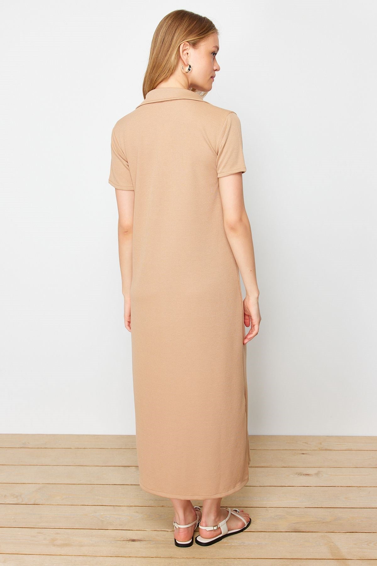 Brown Polo Neck Shift/nromal Cut Midi Knit Dress Twoss24el01012