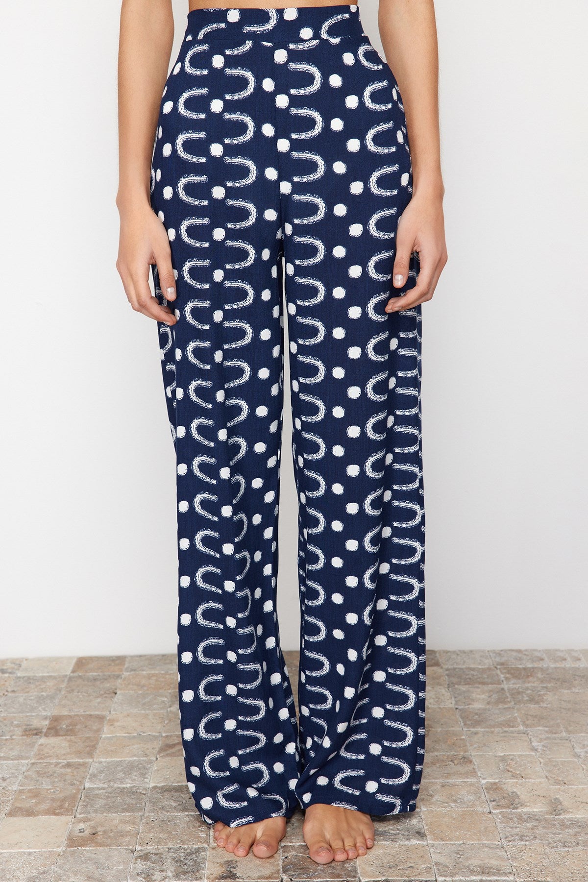 Geometric Pattern Woven Pants Tbess24pl00014