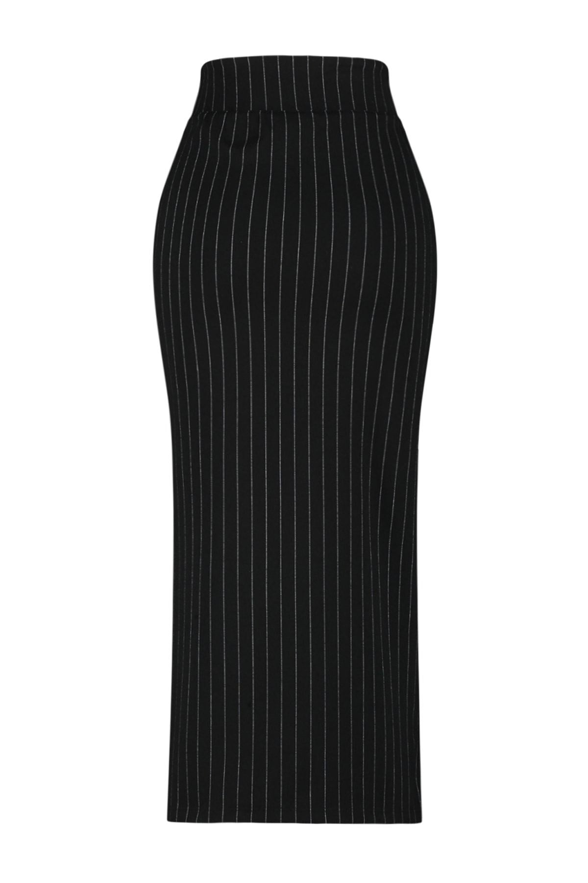 Black Striped Slit Detailed High Waist Maxi Knitted Skirt Twoss23et00376