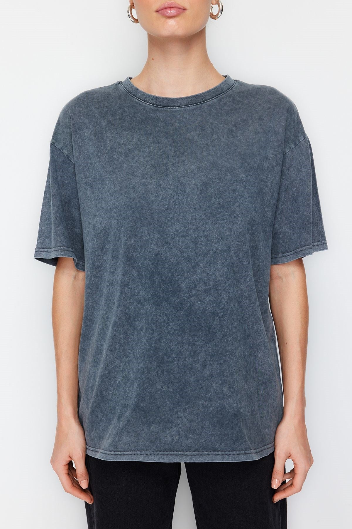 Indigo 100% Cotton Pale Effect Back Printed Oversize Turtleneck Knit T-shirt Twoss23ts00111