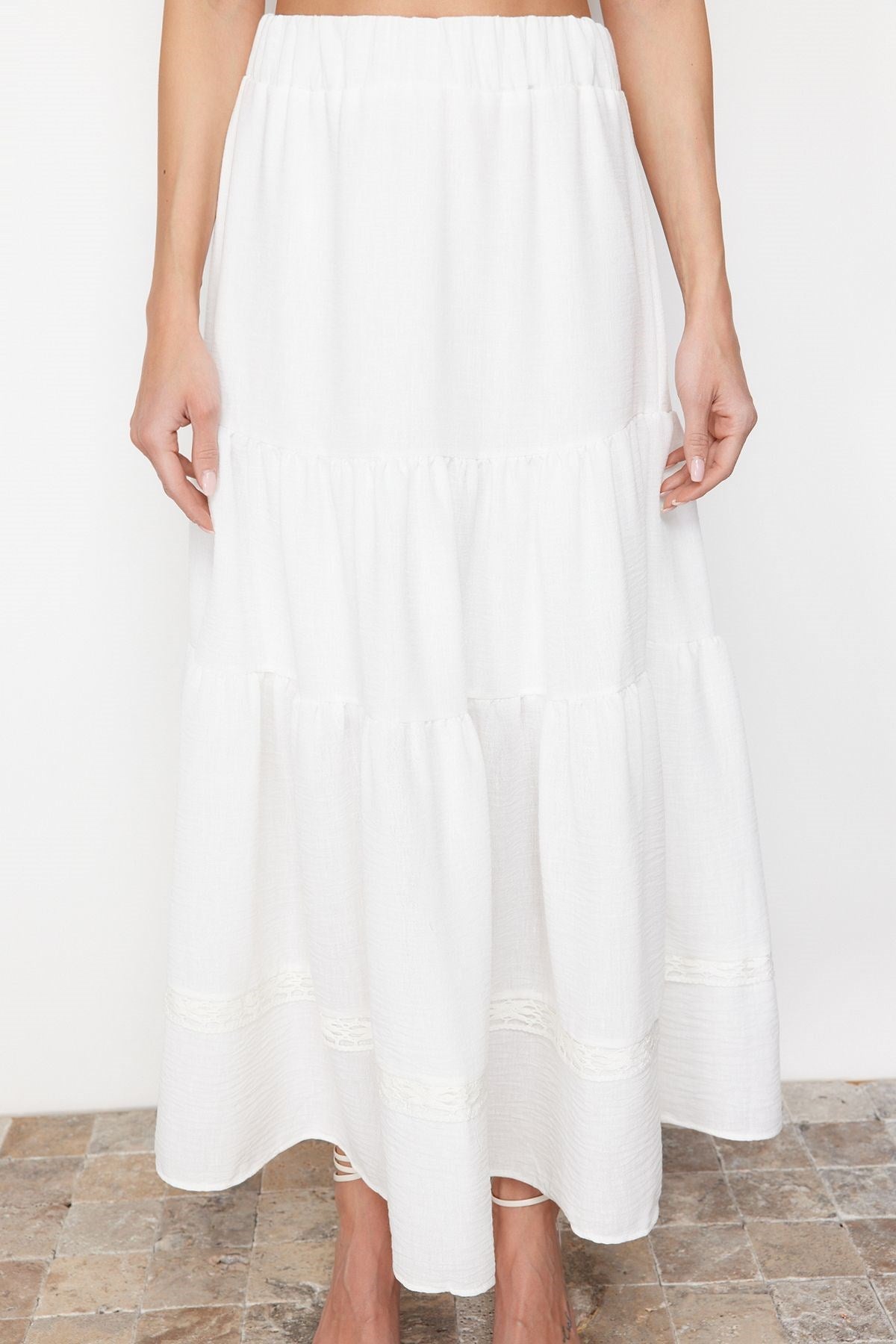 Ecru Hem Lace Detail Linen Look Flared Maxi Woven Skirt Twoss24et00170