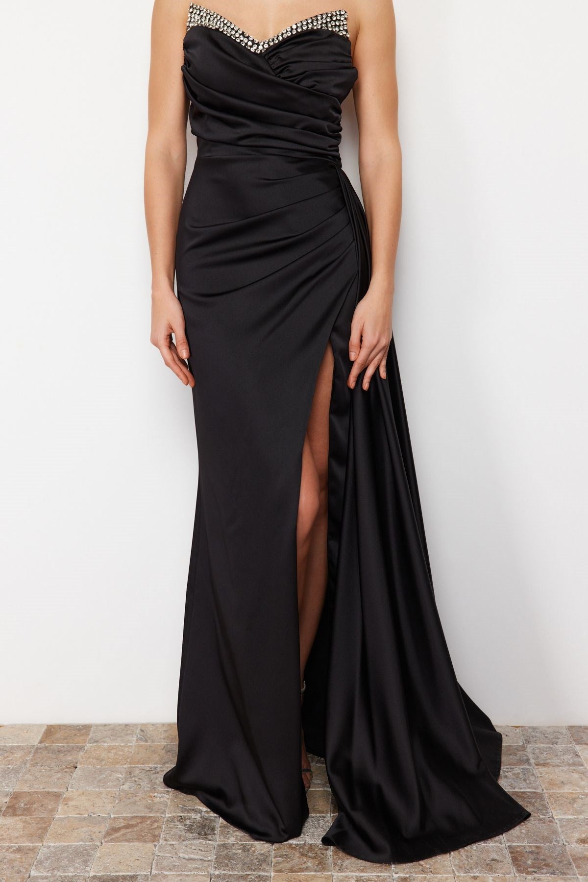 Black Stone Accessory Detailed Long Woven Elegant Evening Dress Tprss24ae00185