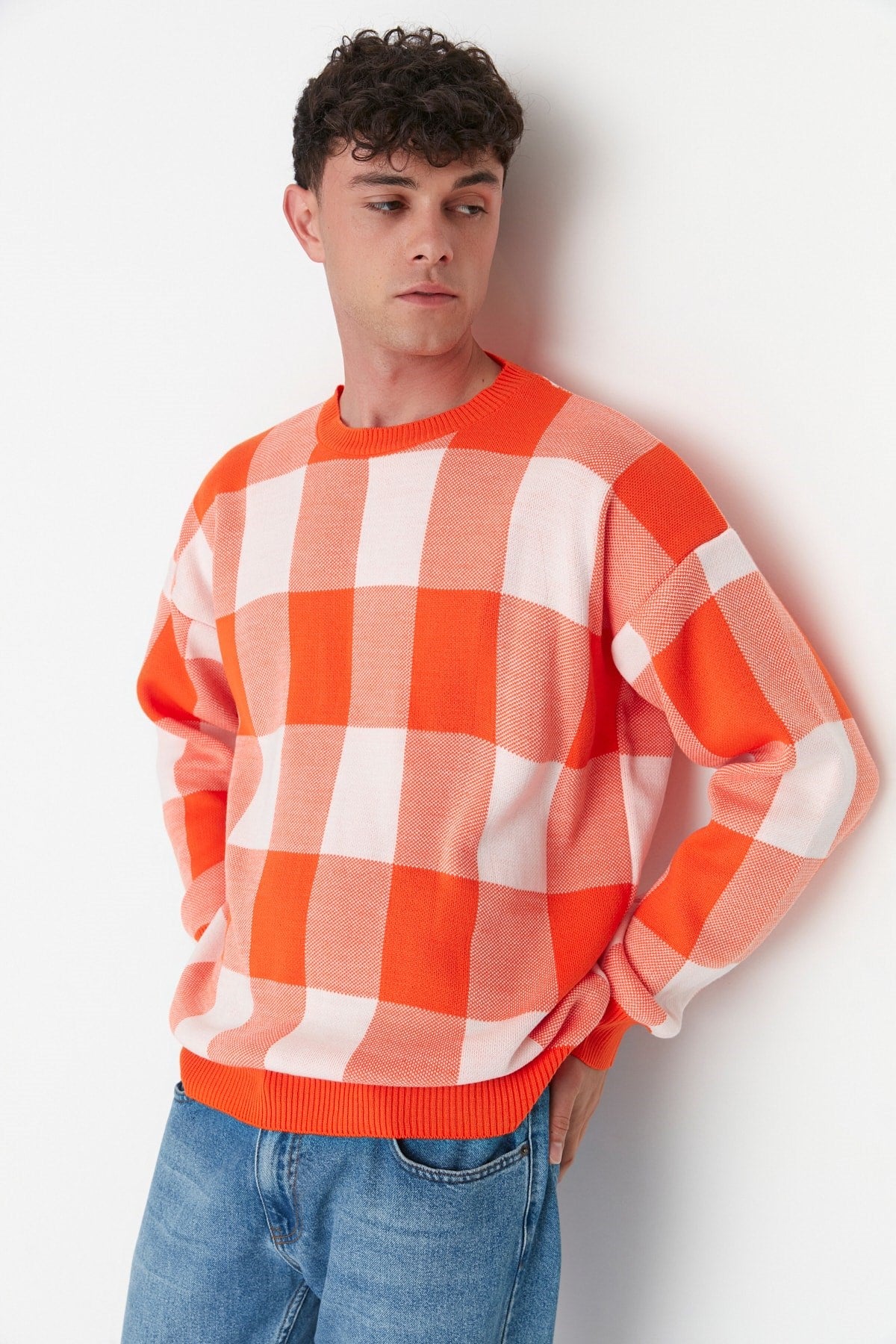 Orange Mens Oversize Fit Wide Pattern Crew Neck Plaid Pattern Knitwear Sweater Tmnaw23kz00045