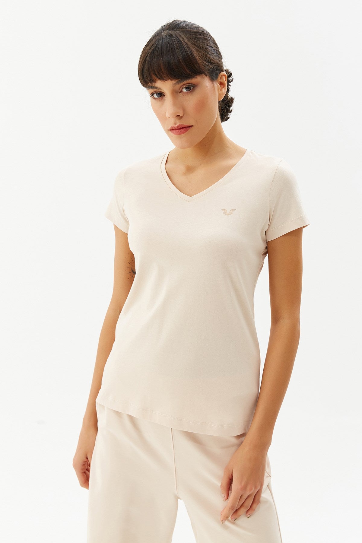 Women's Cream V-neck Short Sleeve 100% Cotton Basic Solid Color Short Sleeve Casual Sports T-shirt 8