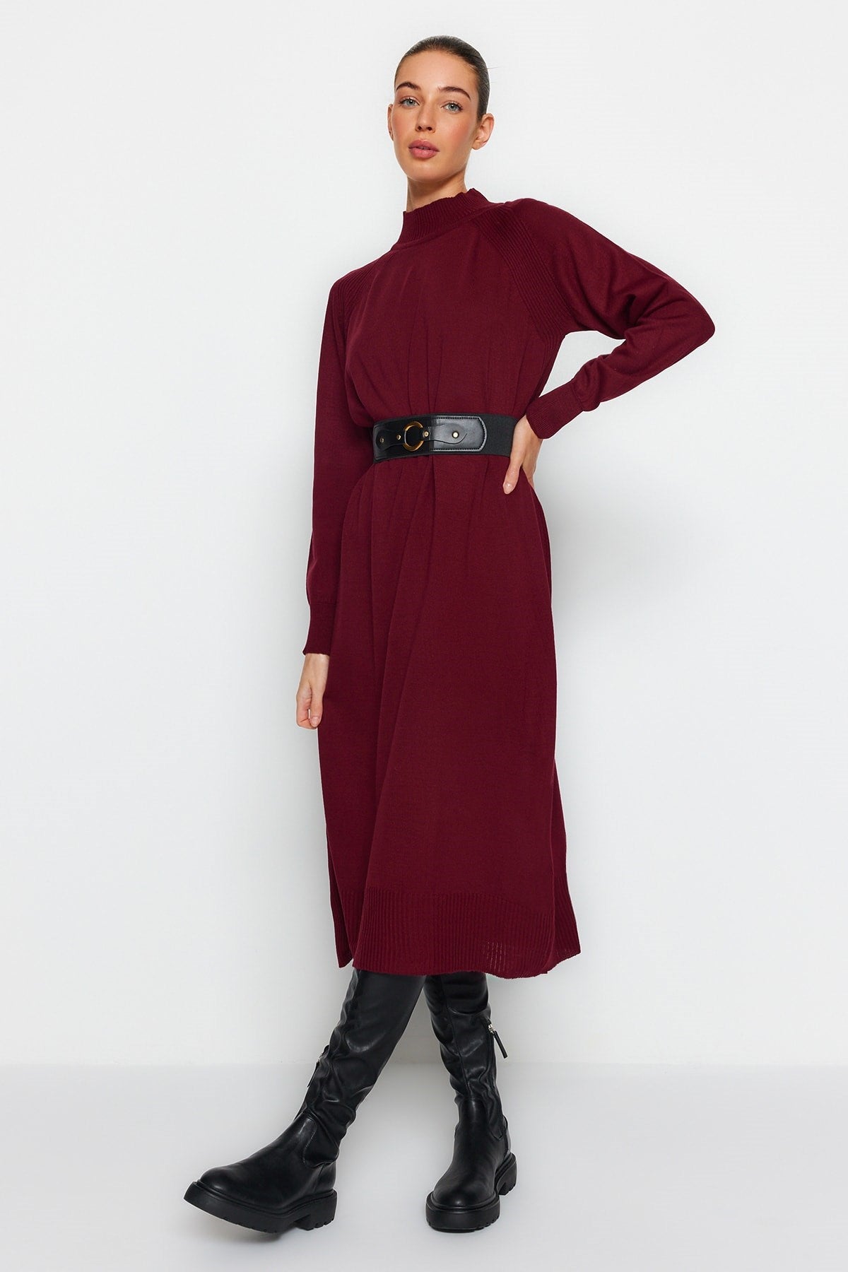 Pomegranate Faux Leather Belted Round Neck Knitwear Dress Tctaw24eb00030