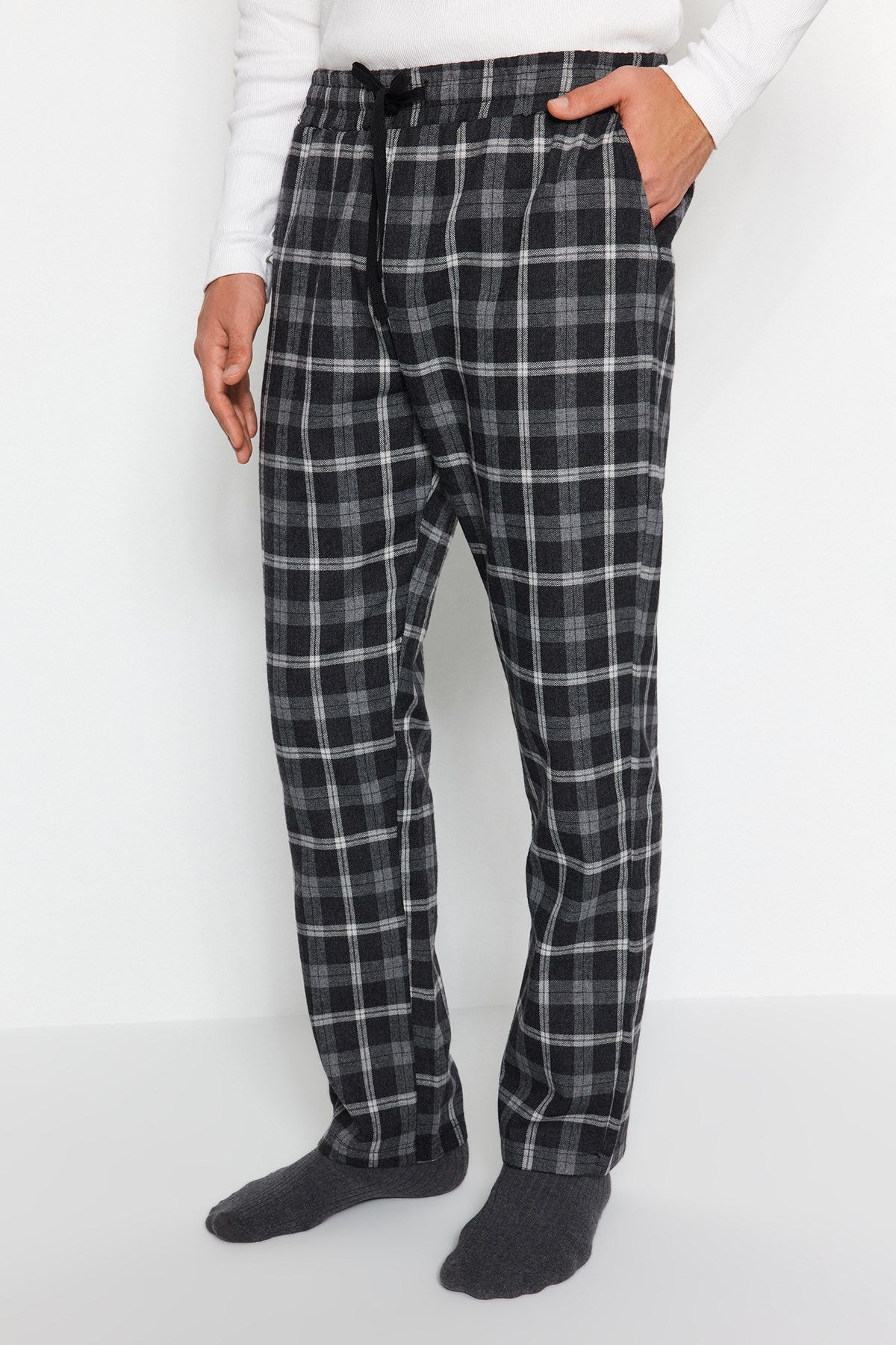 Mens Black Plaid Regular Fit Woven Pajama Bottoms Tmnaw24pj00015