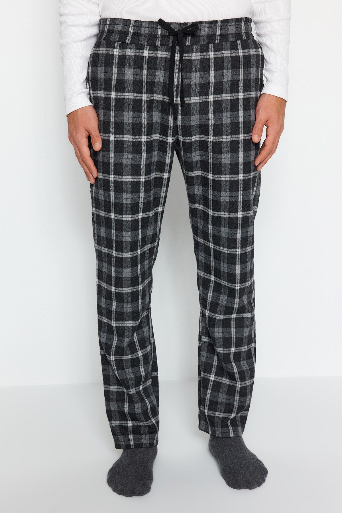 Mens Black Plaid Regular Fit Woven Pajama Bottoms Tmnaw24pj00015