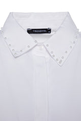 White Seated Pearl Detailed Woven Shirt Tctaw24tg00027