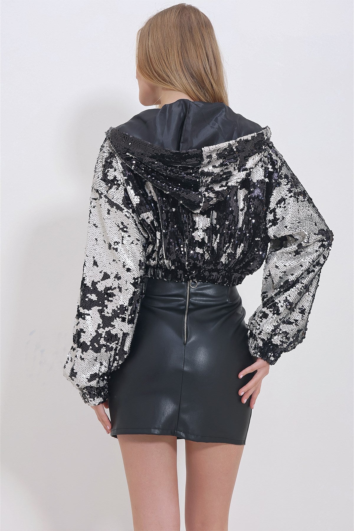 Women's Silver-black Hooded Inner Lined Color Changing Sequin Bomber Jacket Alc-x11372