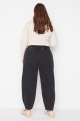 Black High Waist Leg Detailed Pocket Mom Jeans Tbbaw23cj00007