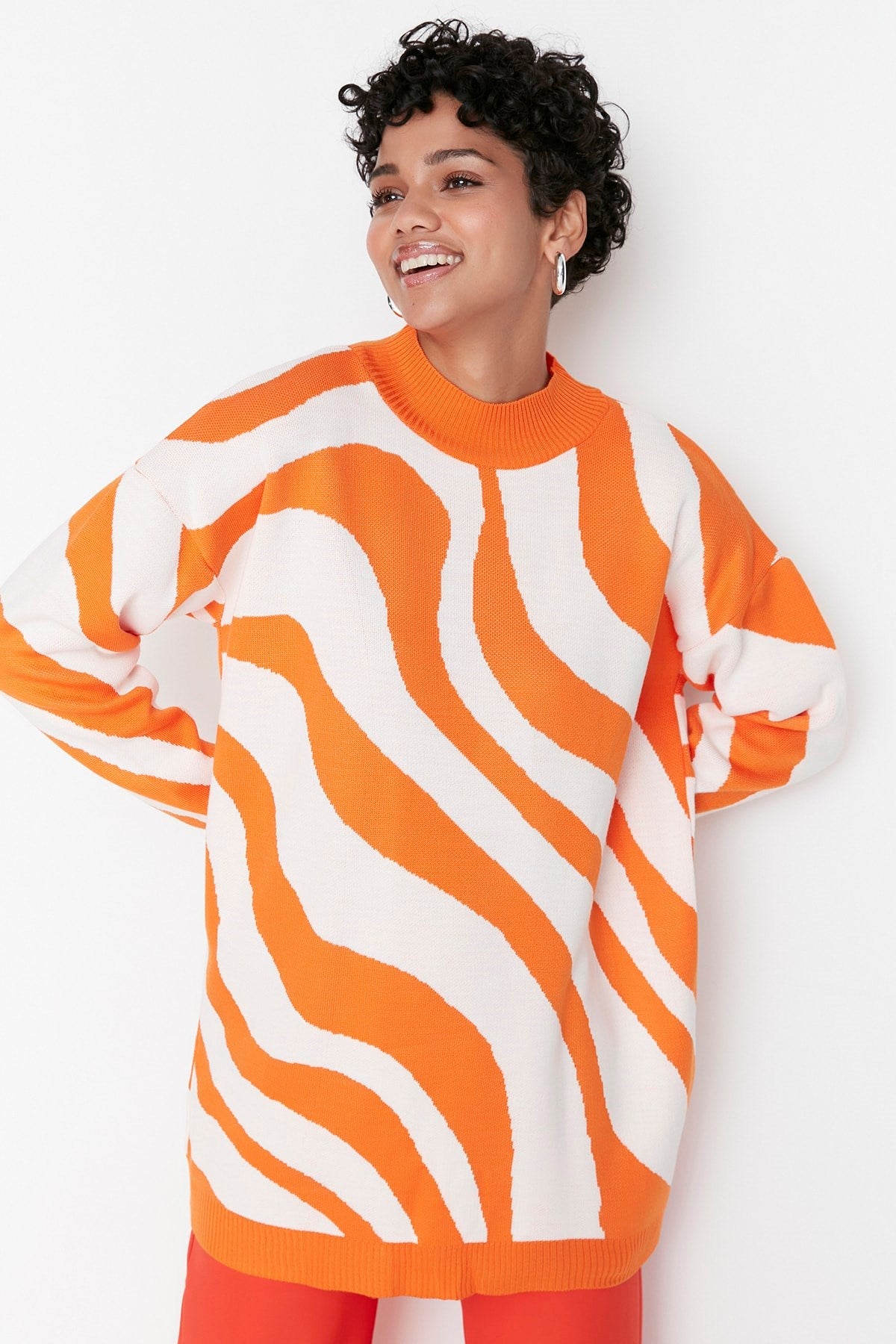 Ecru Orange Animal Line Pattern Half Turtleneck Knitwear Sweater Tctaw23kz00023