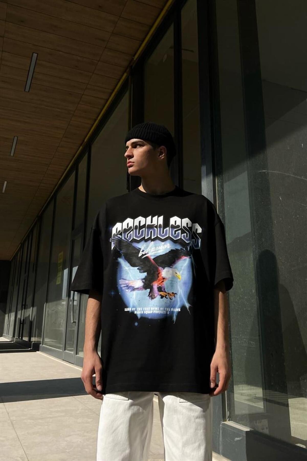 Reckless Eagle Black Oversize T-shirt Flaw-095-005-003