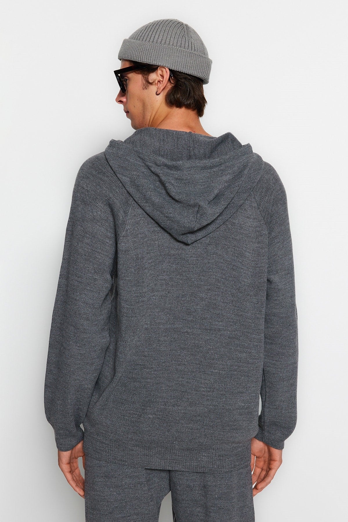 Grey Mens Regular Fit Hooded Kangaroo Pocket Knitwear Sweater Tmnaw23kz00281