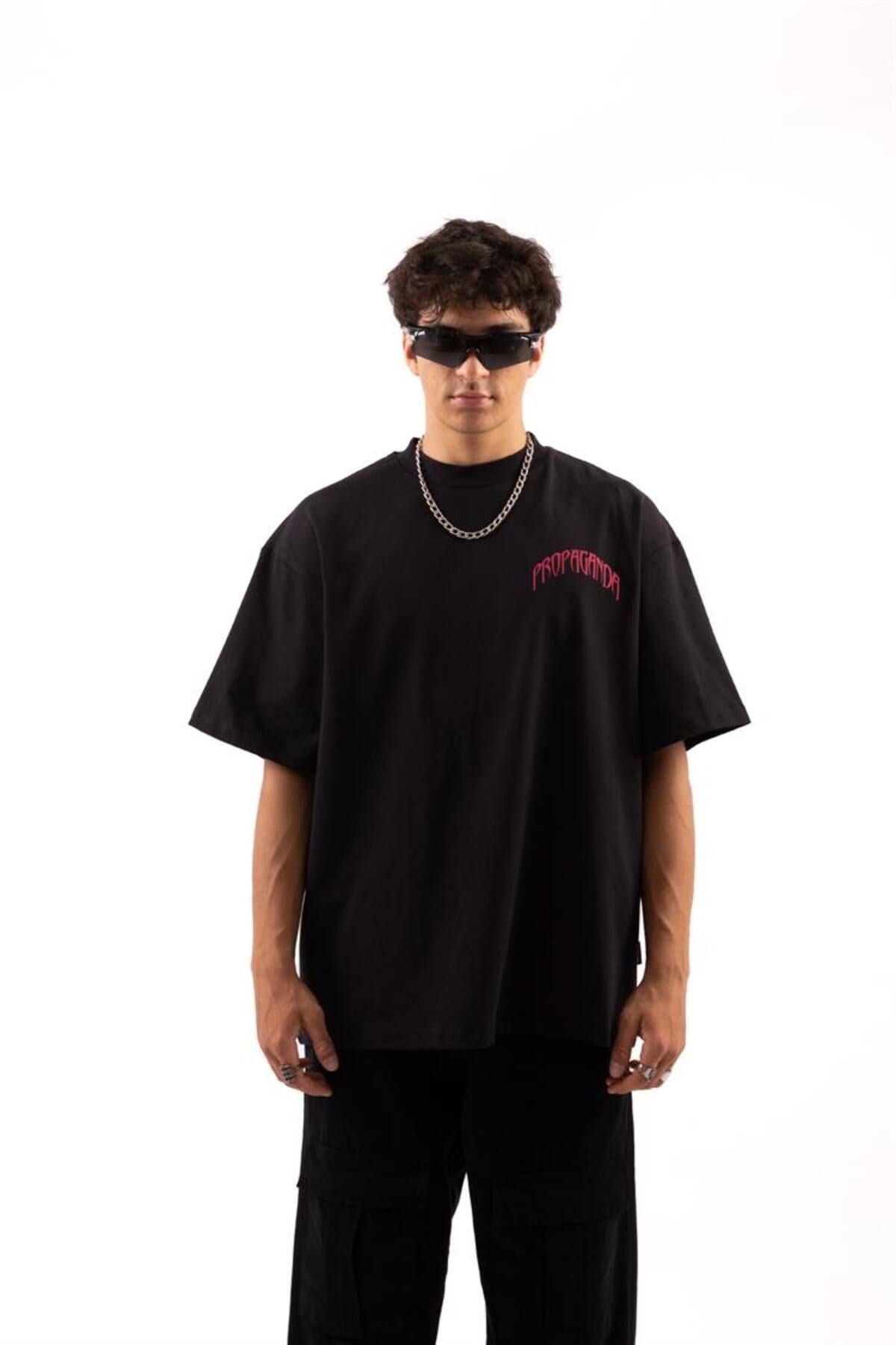 Propoganda Printed Black Oversize T-shirt Flaw-064-005-040