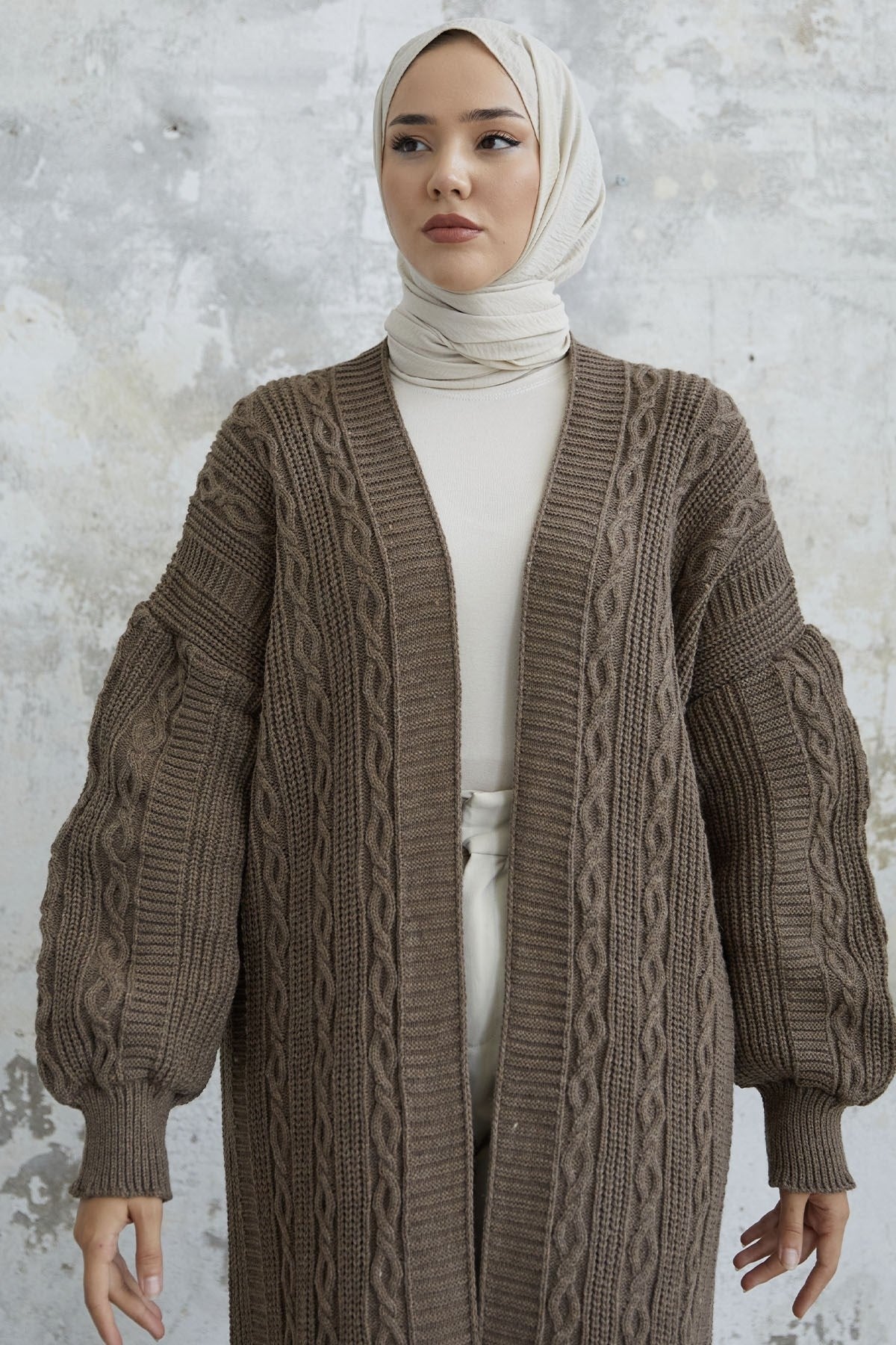 Molly Chain Pattern Knitwear Cardigan - Milk Coffee Ms00nl123