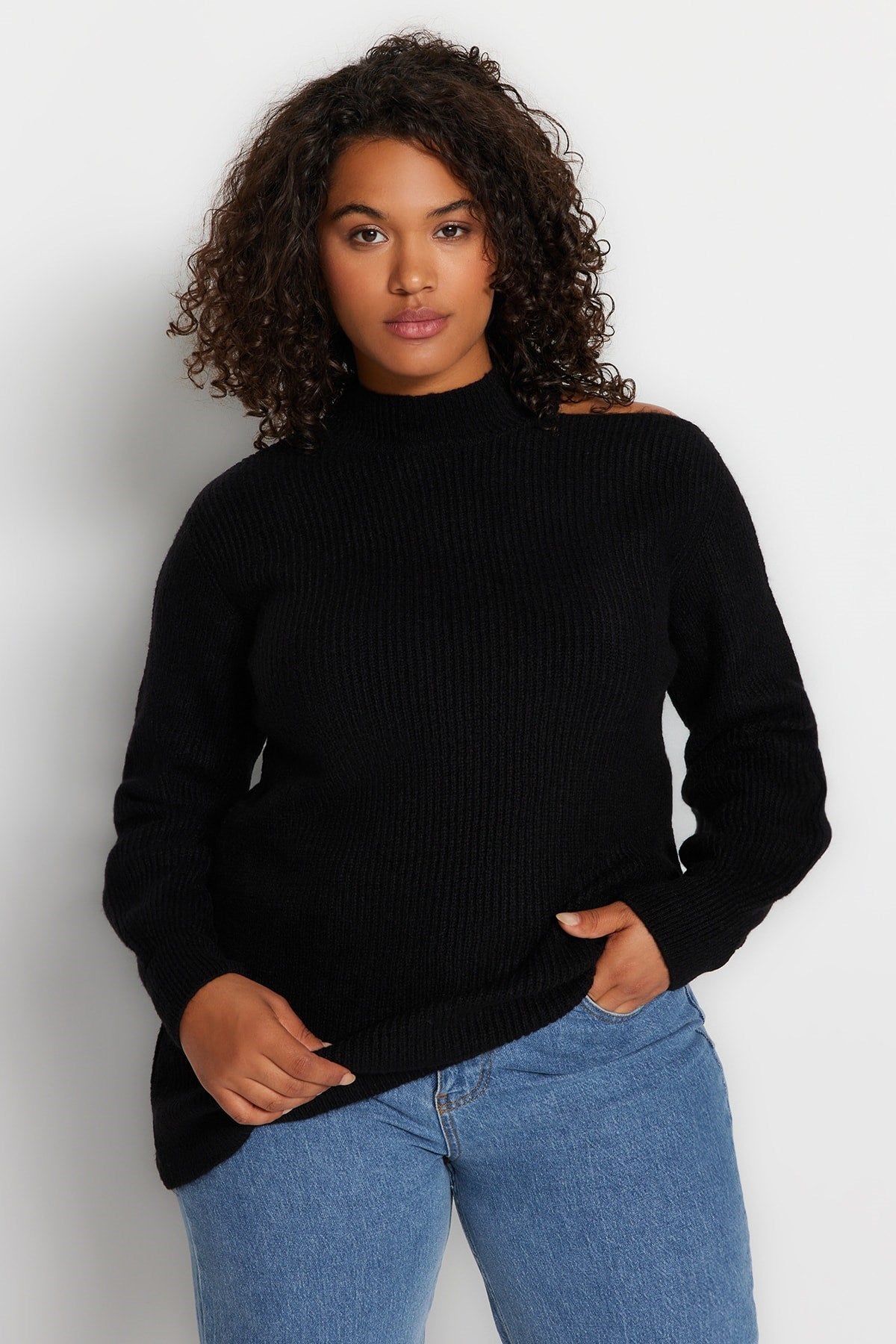 Black Shoulder Detailed Turtleneck Knitwear Sweater Tbbaw24an00002