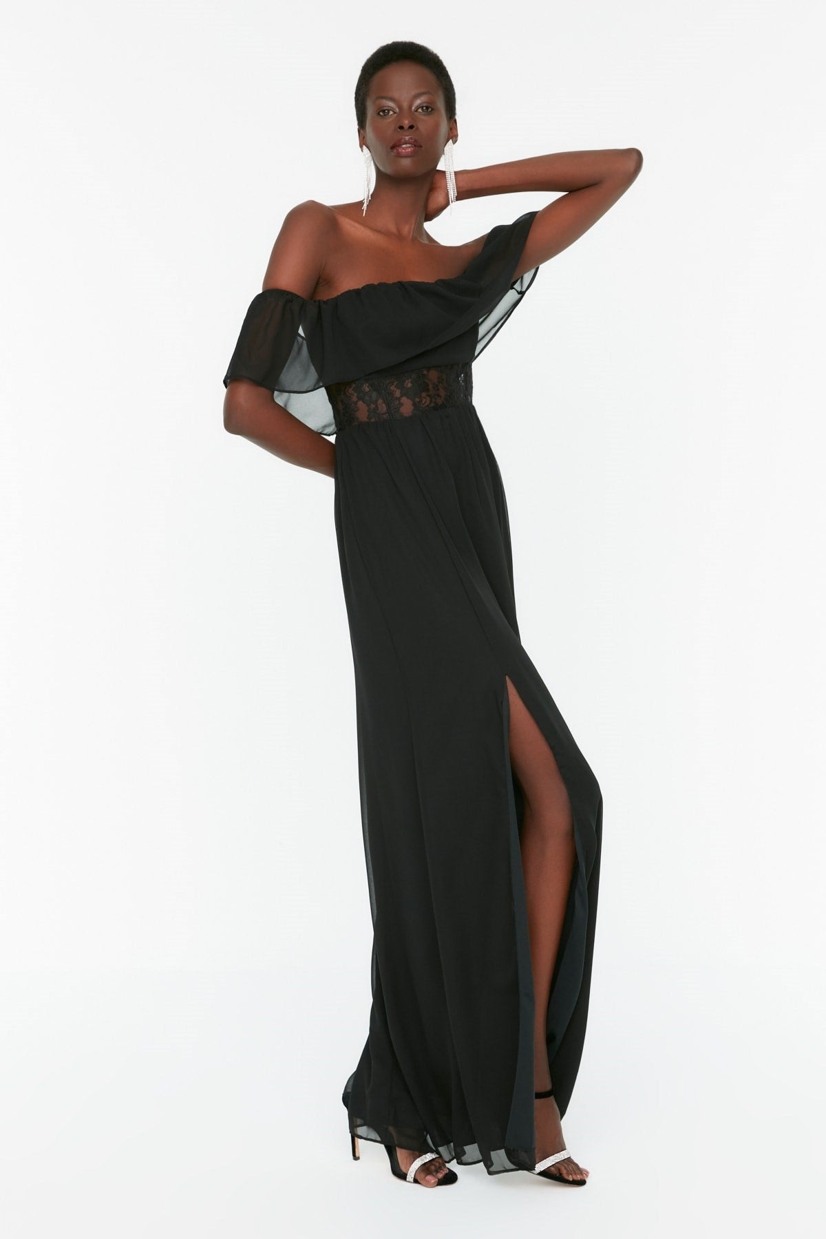 Black Lace Detailed Long Night Evening Dress Tprss22ae0056