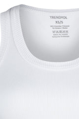 White Seamless/seamless Lightweight Supported/styling Sports Bra Thmss23ss00005