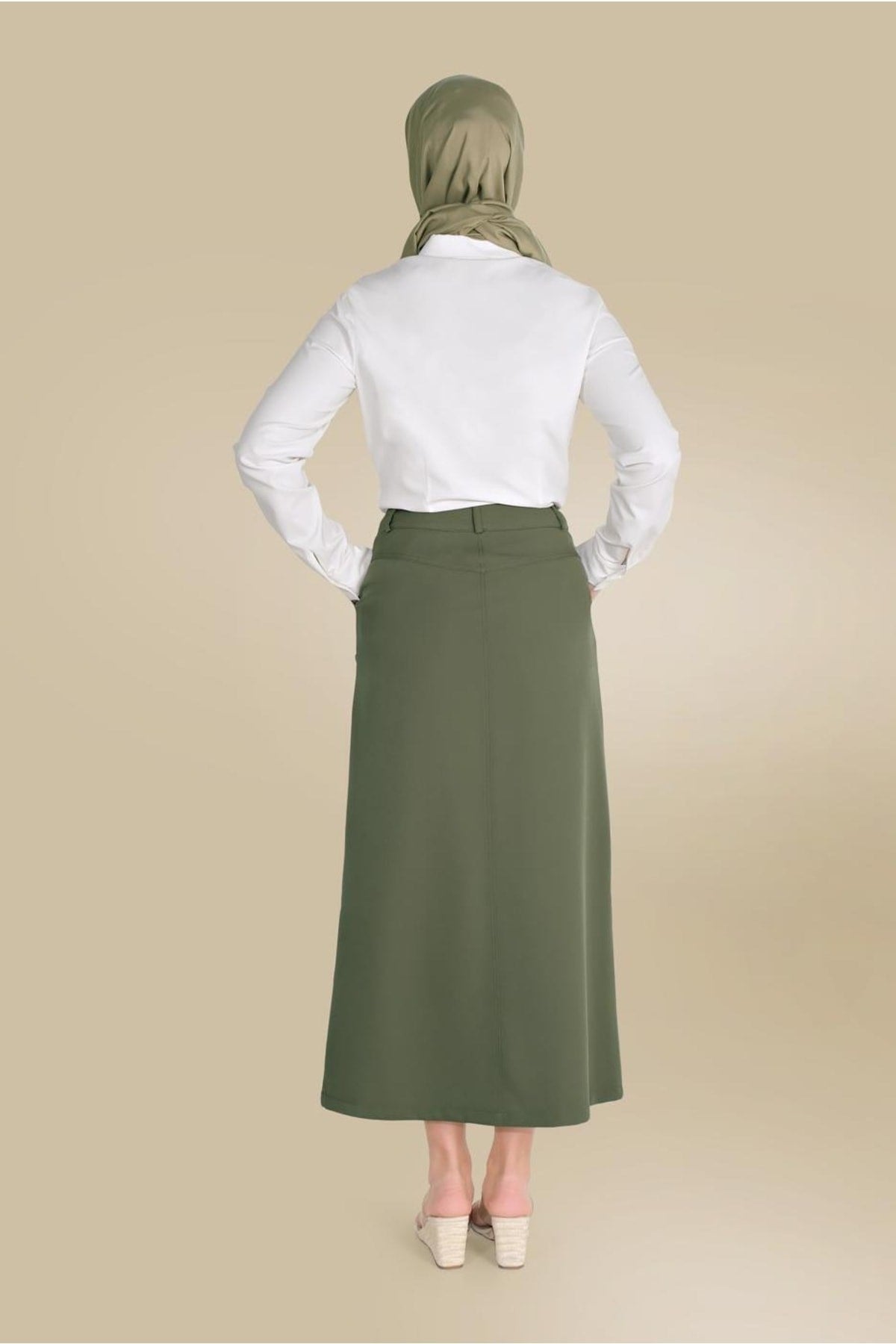 Women's Khaki (a.khaki) Skirt With Front Zipper Pocket 60082 21yetktr60082