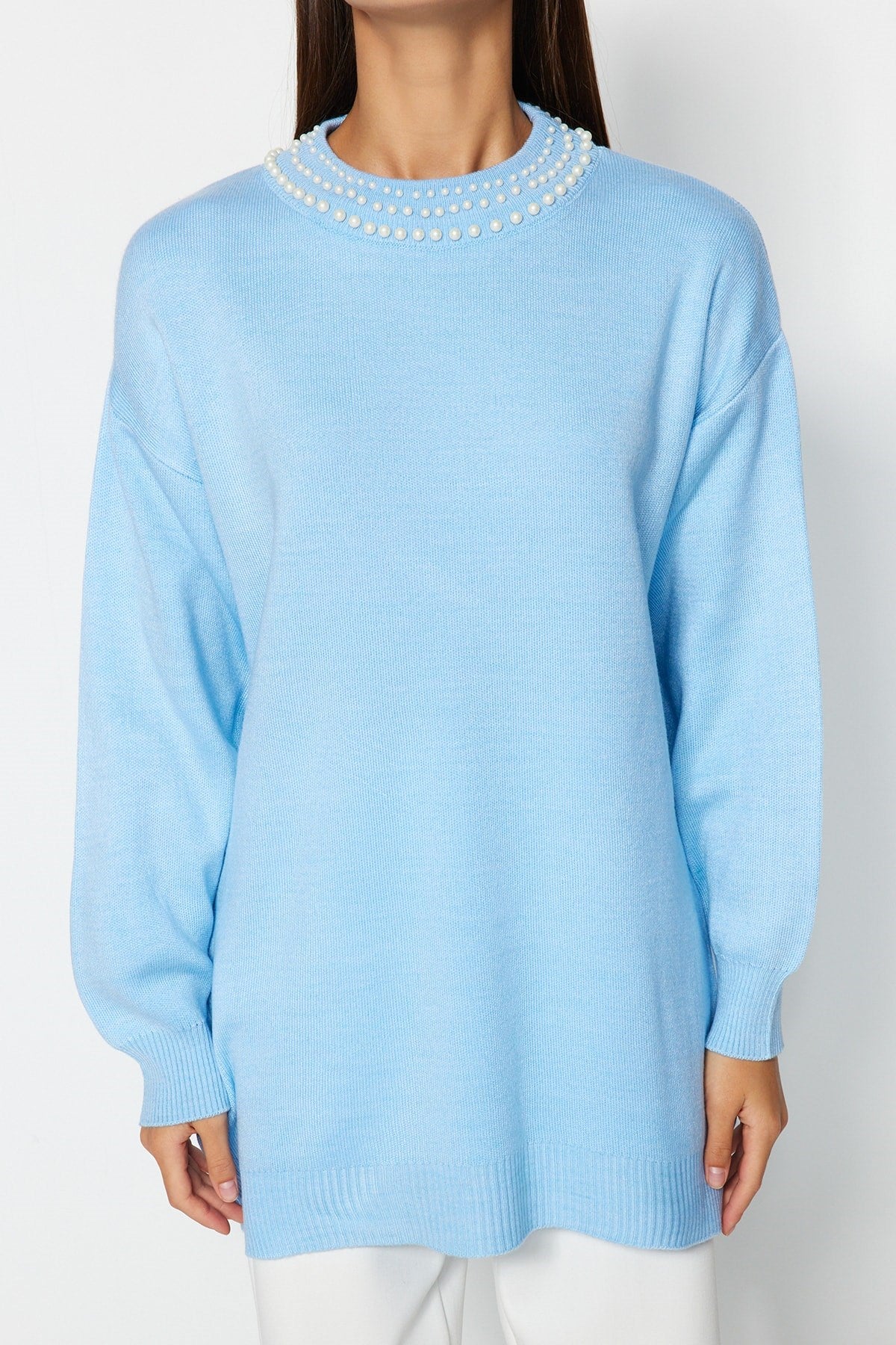 Ice Blue Pearl Detailed Knitwear Sweater Tctaw24ak00143