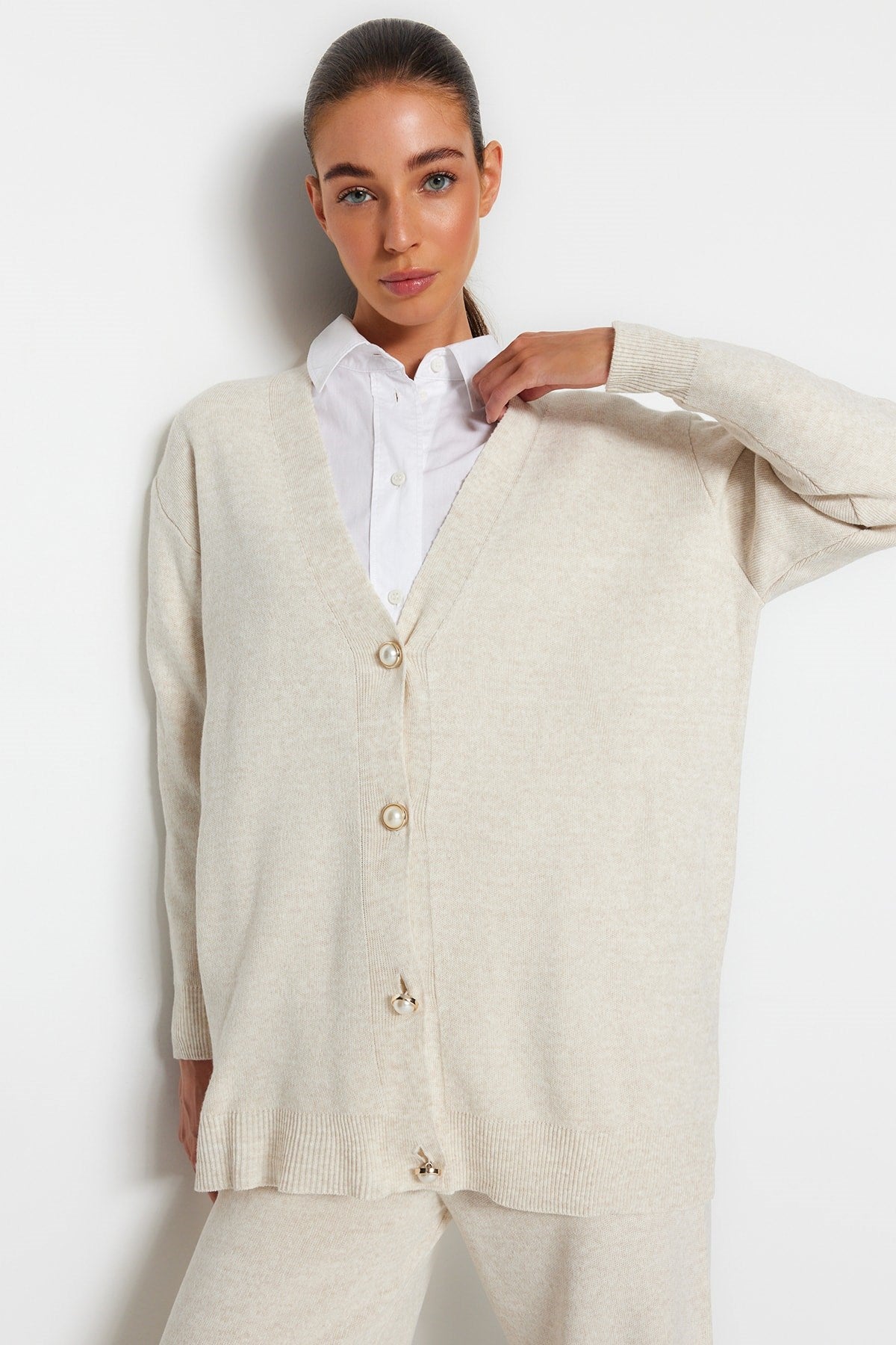 Stone Pearl Buttoned Knitwear Cardigan-pants Bottom-top Suit Tctaw24us00037