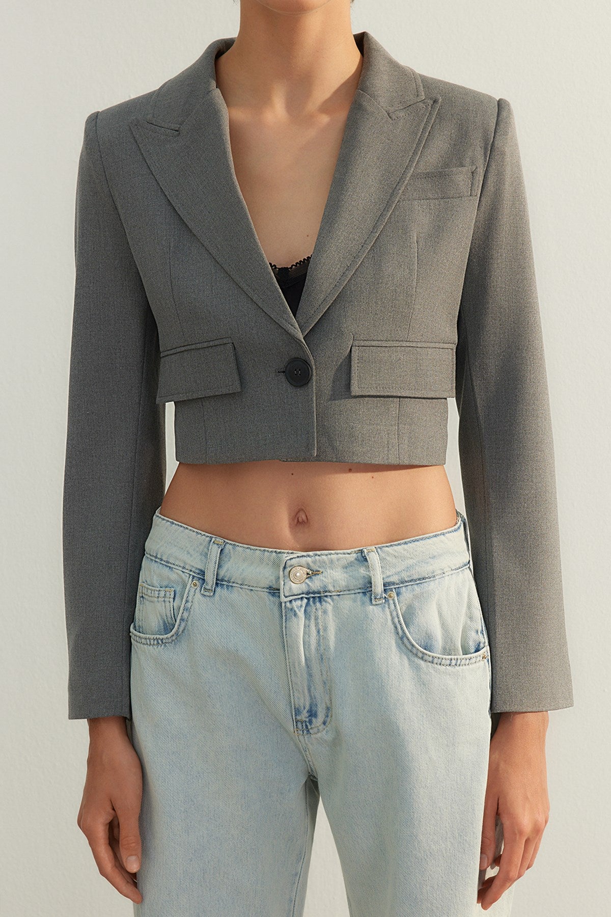 Grey Limited Edition Crop Woven Blazer Jacket Twoaw24bc00090