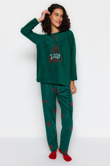 Green Christmas Themed Fleece Tshirt-pants Knitted Pajama Set Thmaw24pt00265