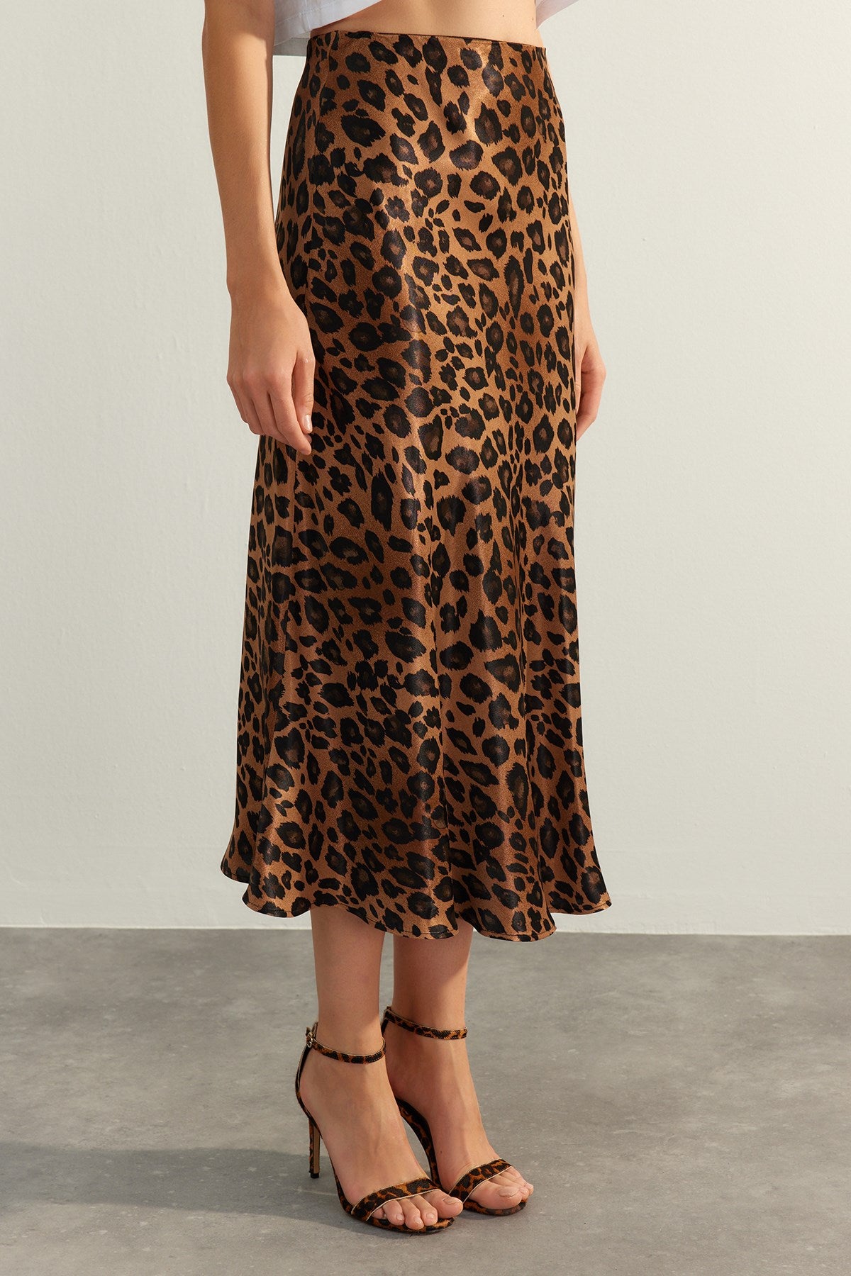 Brown Premium High Quality Animal Print Satin Midi Woven Skirt Twoaw24et00140