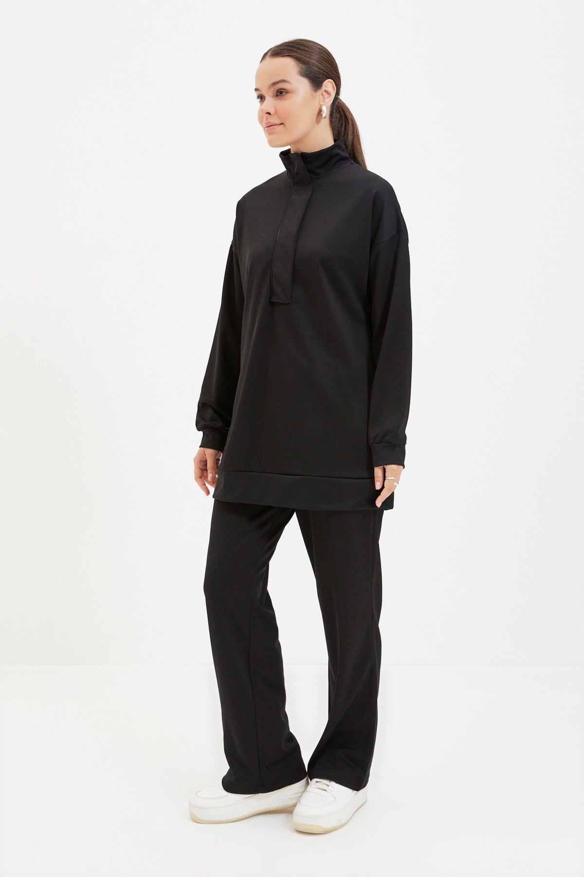 Black Stand-up Collar Knitted Tracksuit Tctaw22en0024