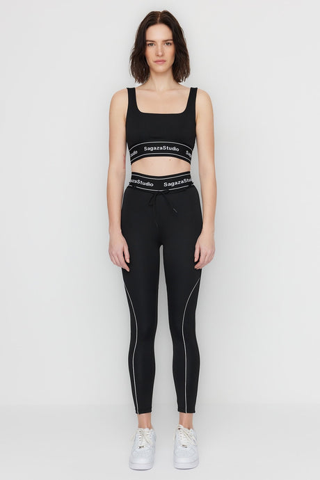 X Sagaza Studio Black Jumper Lanyard Bib Detailed And Push Up Stitched Sports Leggings Tclss23ty0000