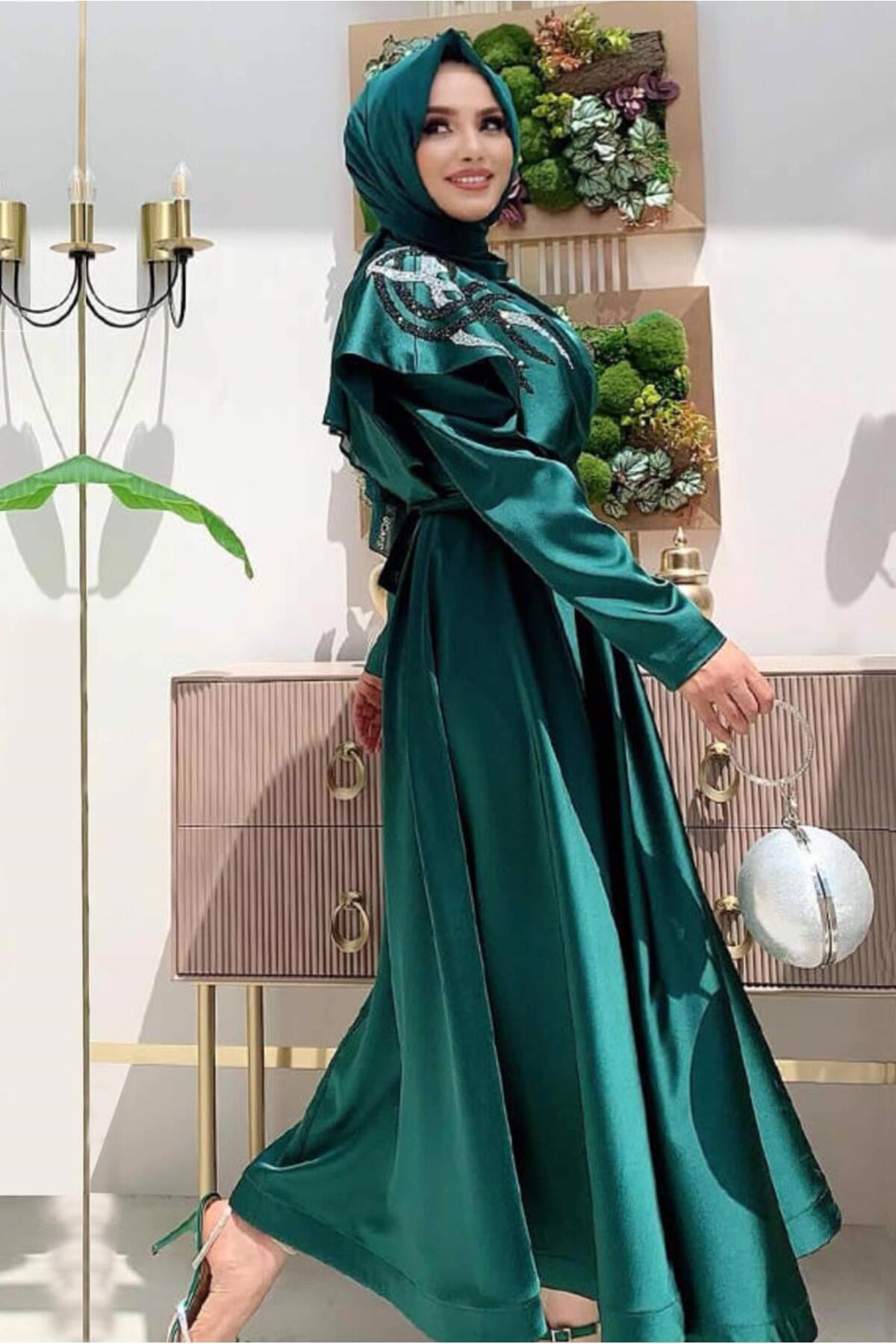 Women's Green (emerald) Stone Detailed Ruffle Evening Dress T 7099 22yabltr7099