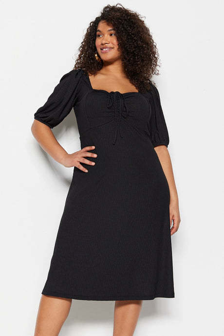 Black Knitted Heart Collar Dress Tbbss23ah00118