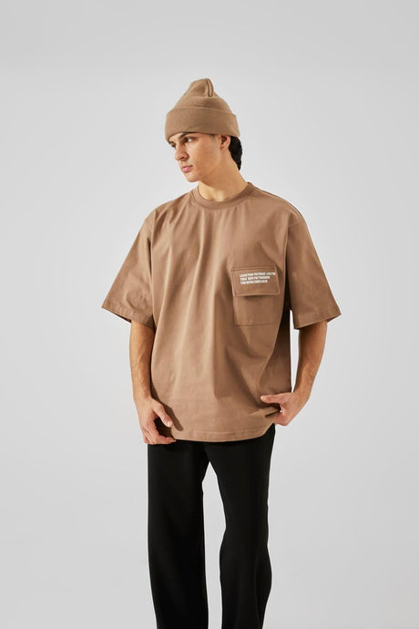 Pocket Detailed Brown Oversize T-shirt Tycq8aldtn170426452868666