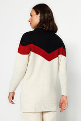 Black Ecru Color Block Striped Knitwear Sweater Tctaw24ak00154