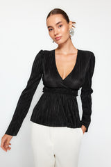 Black Pleated Detail Double-breasted Closure Ruffle V-neck Blouse Twoaw24bz00278