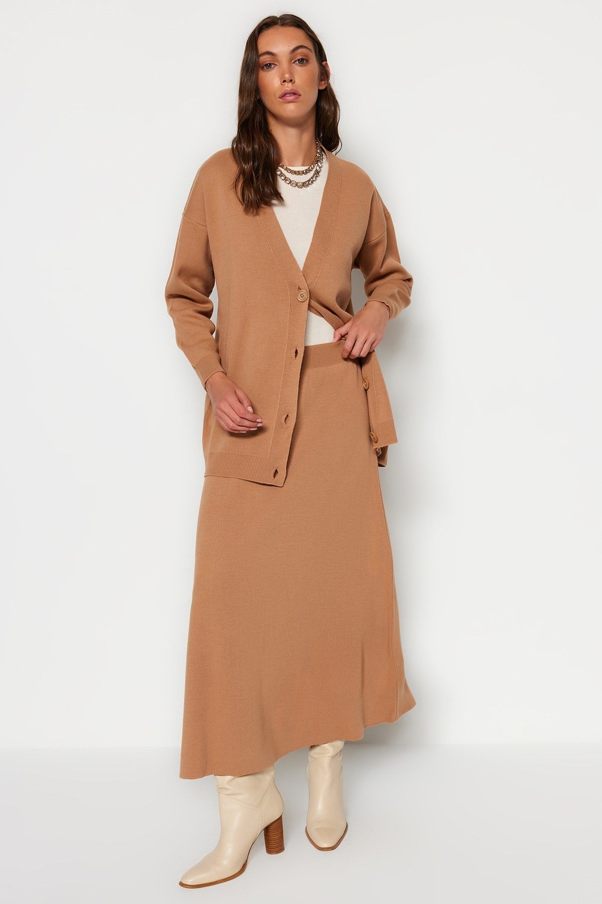 Camel Cardigan-skirt Knitwear Set Tctaw24us00005