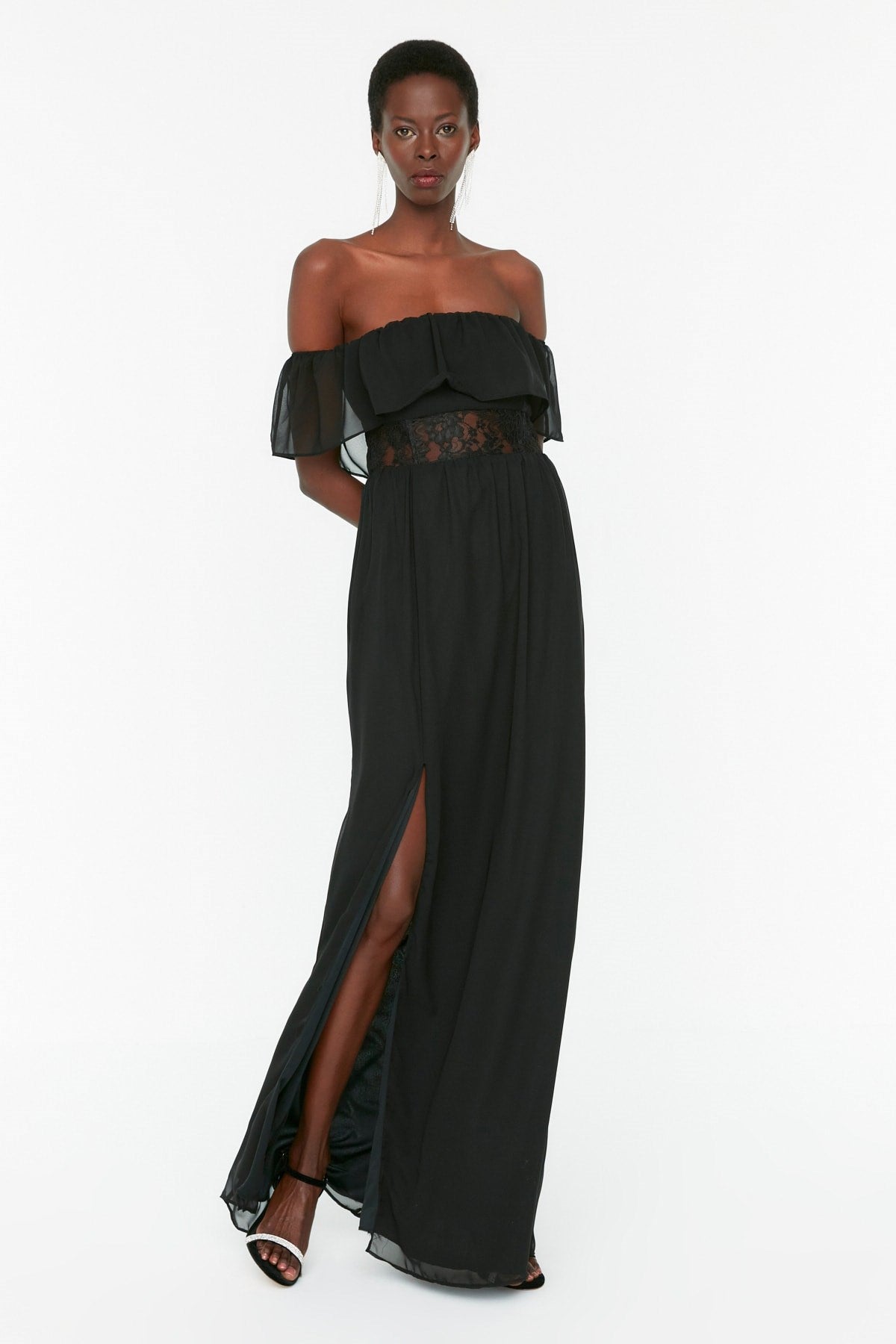 Black Lace Detailed Long Night Evening Dress Tprss22ae0056