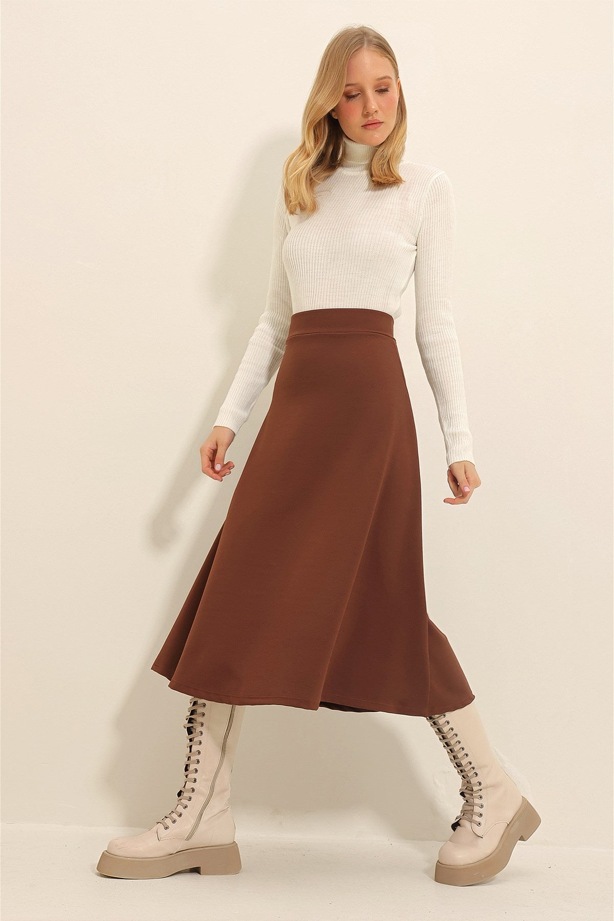 Women's Coffee High Waist Elastic A Form Midi Length Skirt Alc-x11324