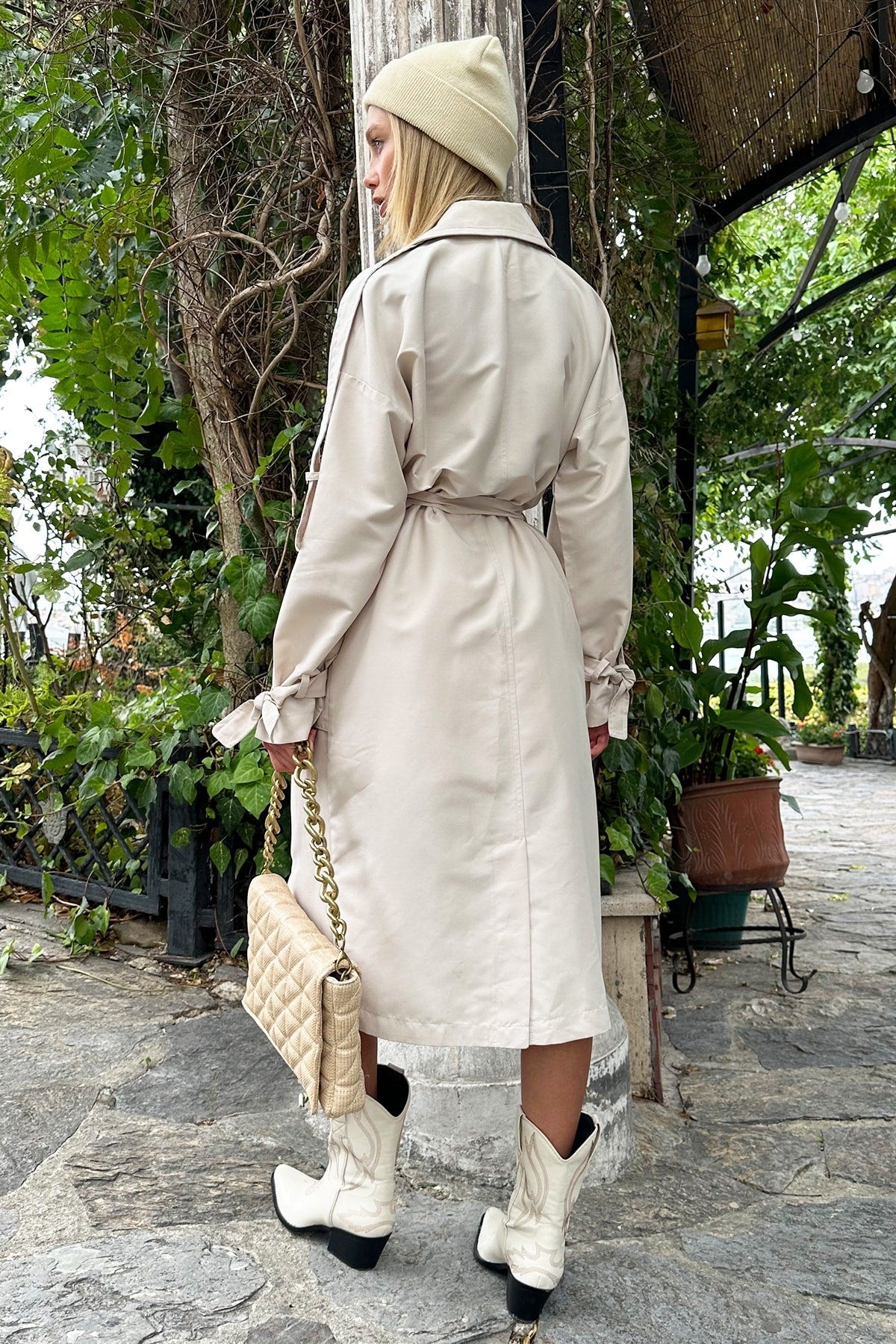 Women's Cream Envelope Pocket Waist Belted Midiboy Trench Coat Alc-x10766