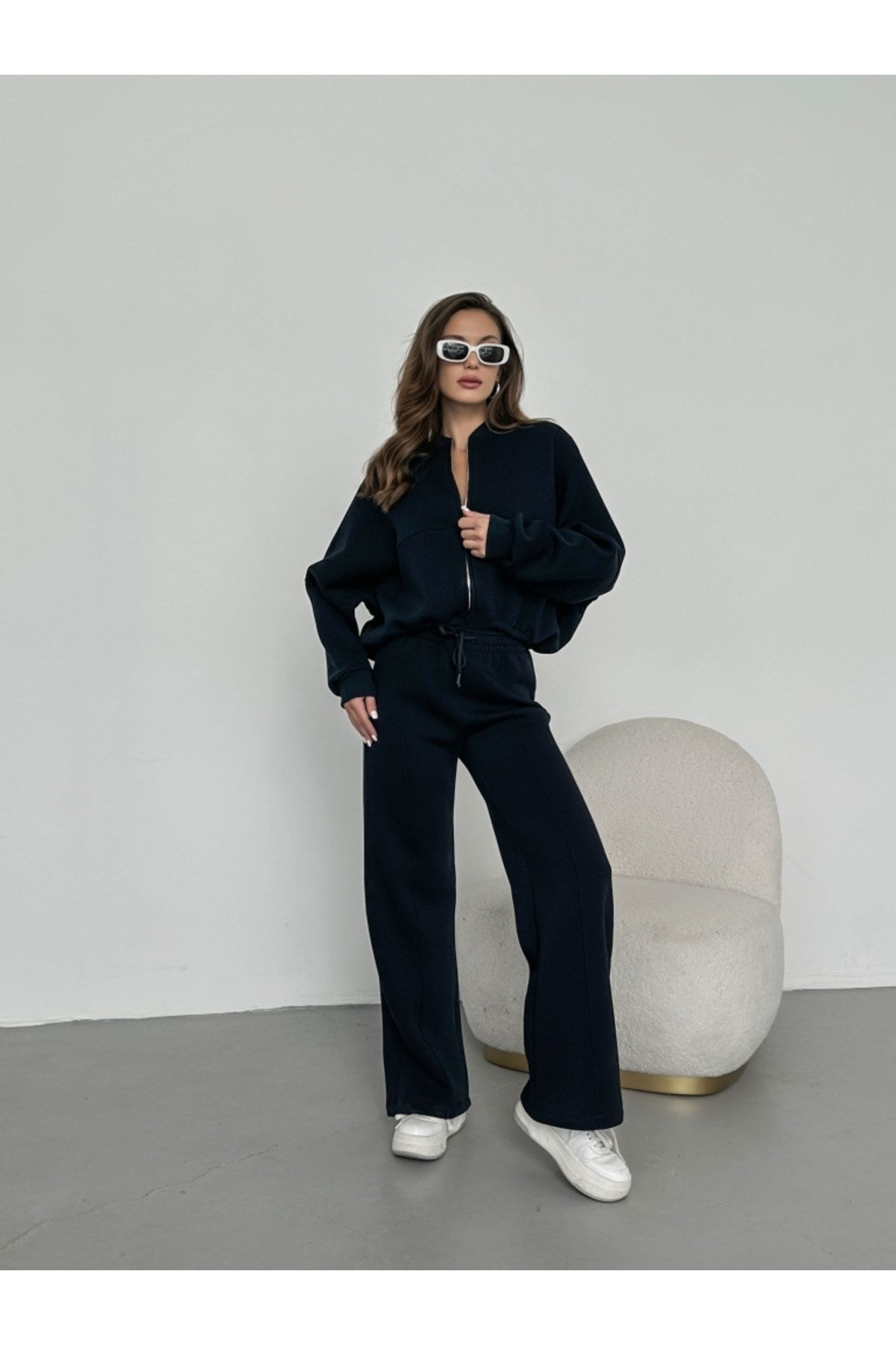 Navy Blue Zipper Sweat Pants Suit 24k98504