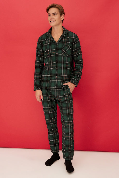 Green Men's Regular Fit Plaid Woven Sleepwear Set Tmnaw22pt1080