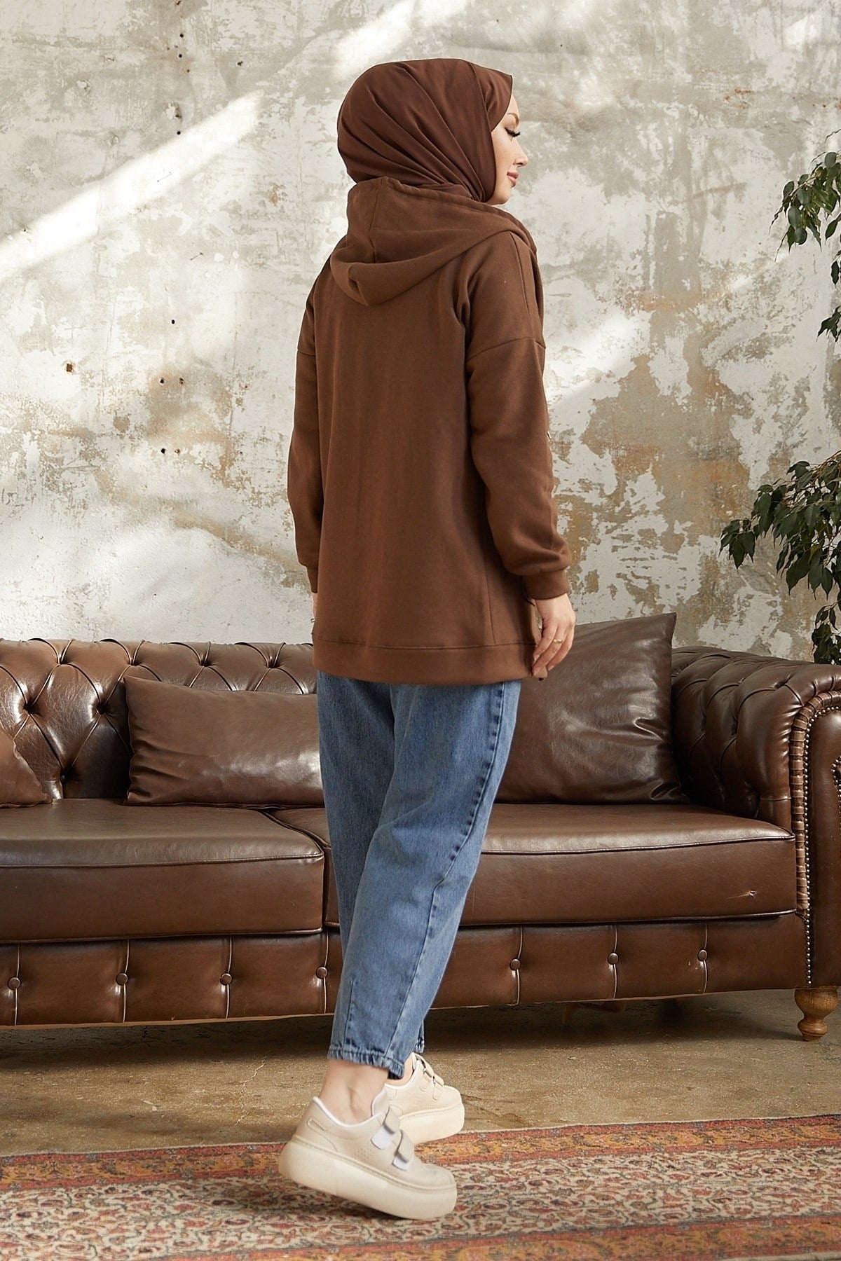 Alena Zippered Polar Sweatshirt With Pockets - Brown Ms00in02289