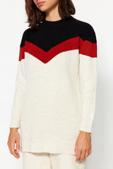 Black Ecru Color Block Striped Knitwear Sweater Tctaw24ak00154